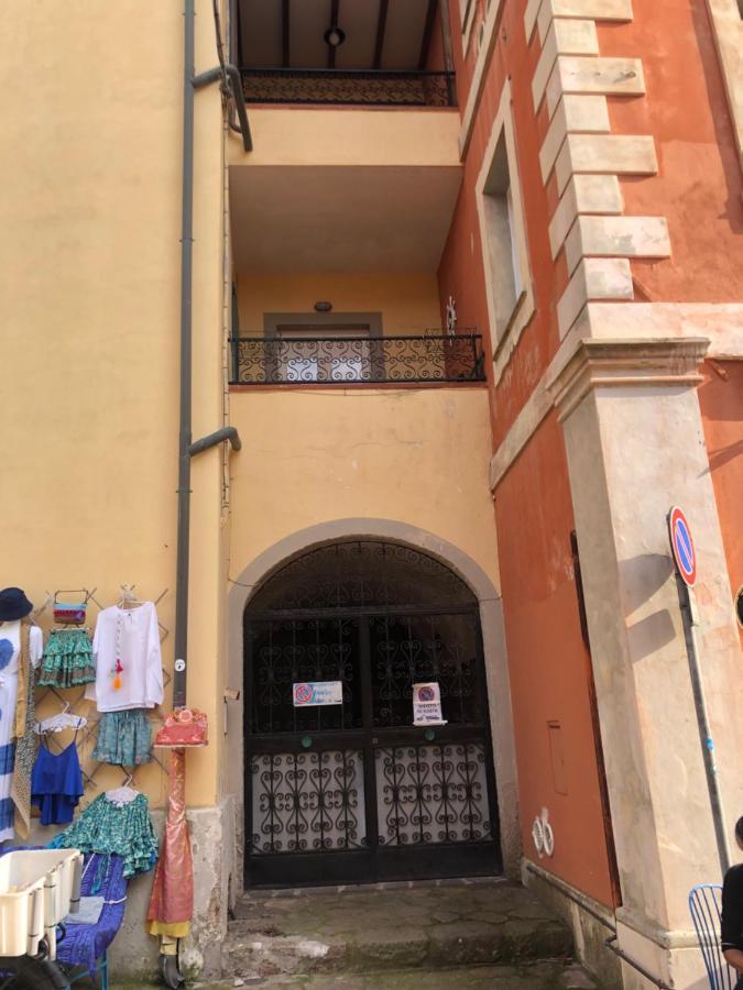 Appartamento La Piazzetta Capraia Esterno foto