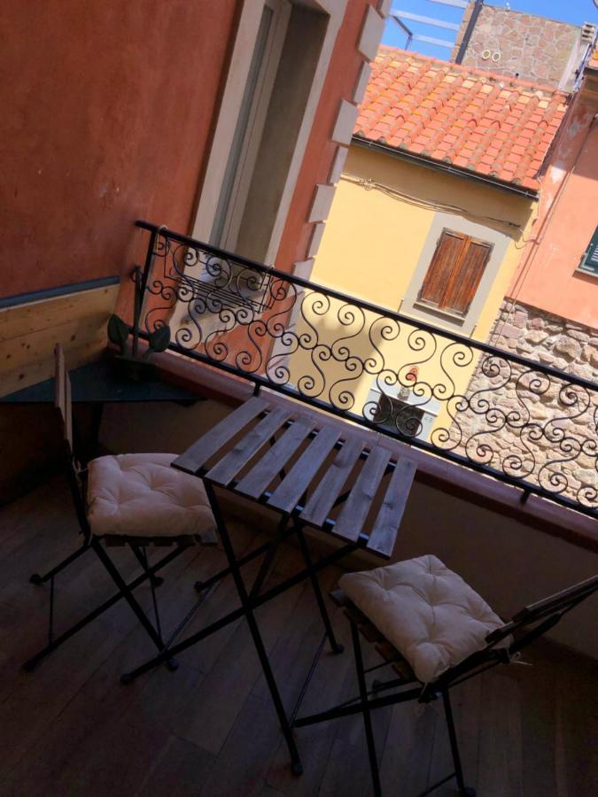 Appartamento La Piazzetta Capraia Esterno foto