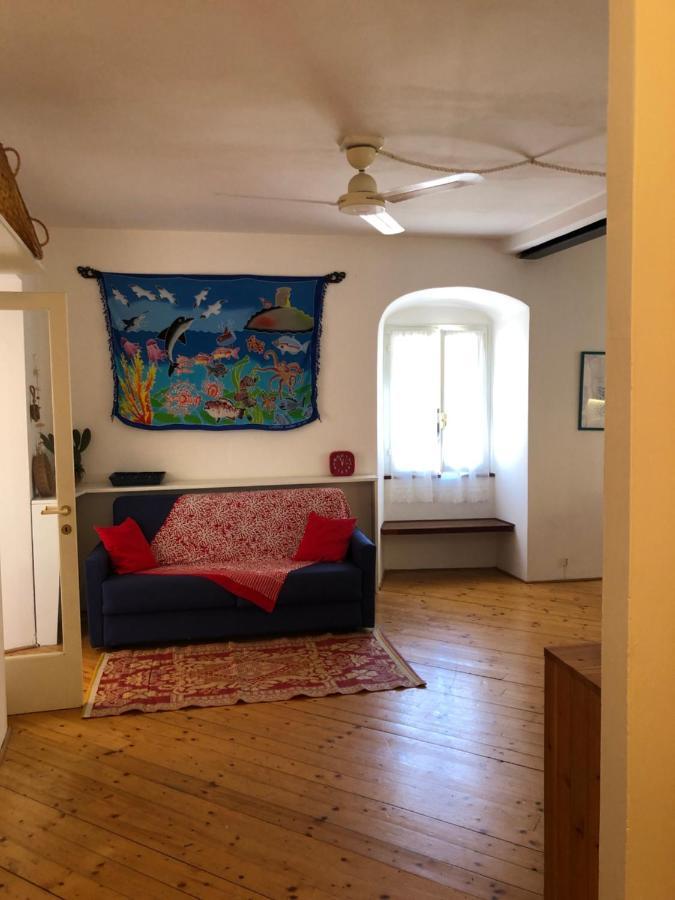 Appartamento La Piazzetta Capraia Esterno foto